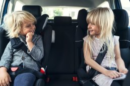 Børn i bilen